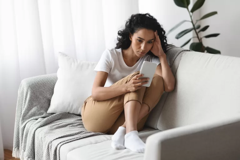Is Your Phone Making You Blue? How It Affects Your Mental Health